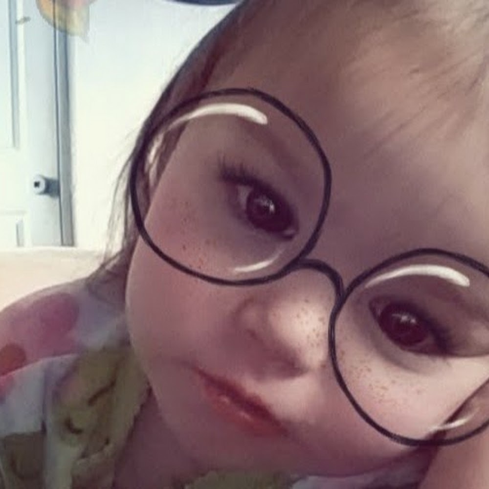 Meet your Posher, Sasha